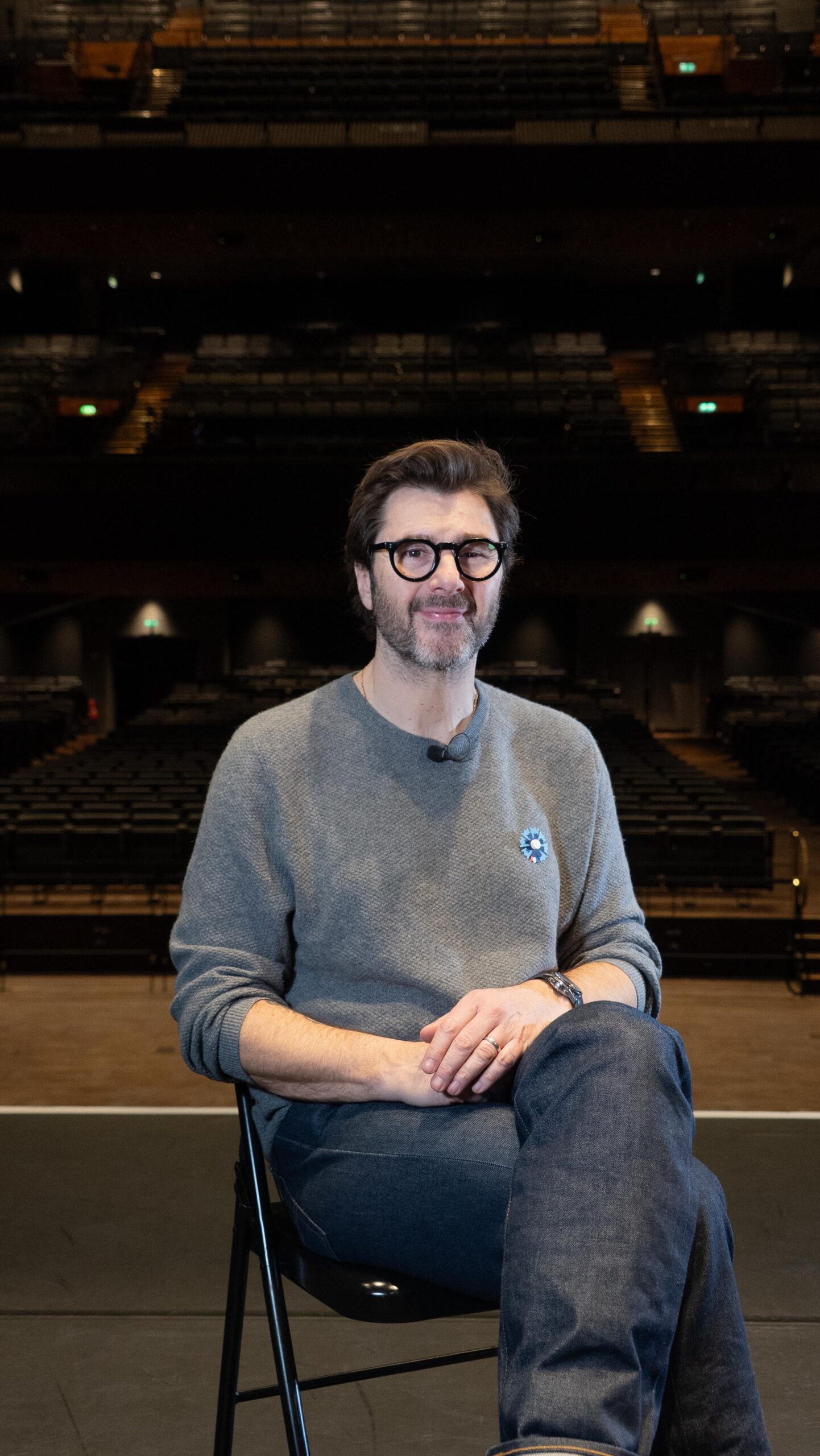 Pourquoi venir au concert « Sentinelles d’un soir » ? @ericjeanjean_officiel vous répond ⬆️

Le 20 mars, vivez une soirée d’exception au profit du Bleuet de France : de grands artistes de variété française unissent leurs voix aux formations musicales de nos armées pour un concert unique, organisé par le @gouvmiliparis !

⚠️ Attention, ne tardez pas, les places partent vite ! Pour prendre la vôtre, rendez-vous en bio 🔗

#BleuetdeFrance #concert #concertparis #militaire