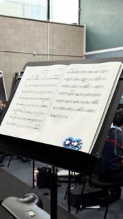 J-2 ⏳

Place aux ultimes réglages et aux dernières répétitions avant de vous retrouver vendredi pour le concert « Sentinelles d’un soir » ! 🤩🎶

🚨 Il reste encore quelques places : lien en bio

#BleuetdeFrance #concert #concertparis #militaire