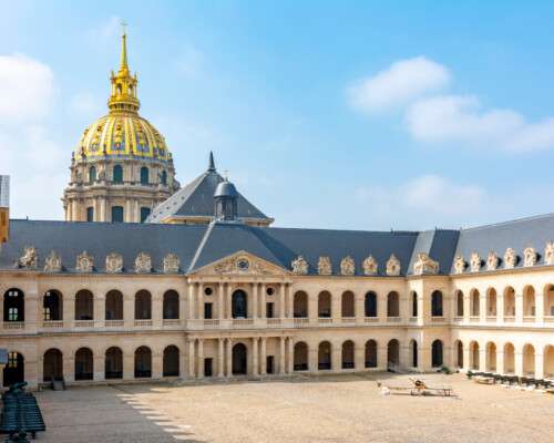 Cour des Invalides