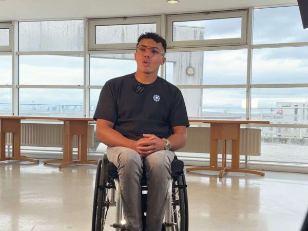 Sulaymân Khalef - Militaire blessé